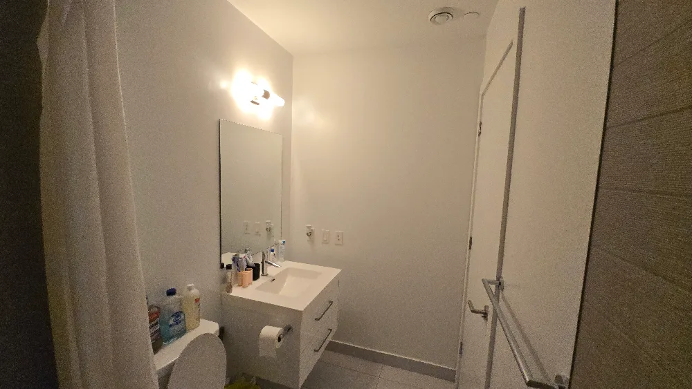 Private Bedroom and Bathroom for rent Downtown (403 Church) image indicator(8)
