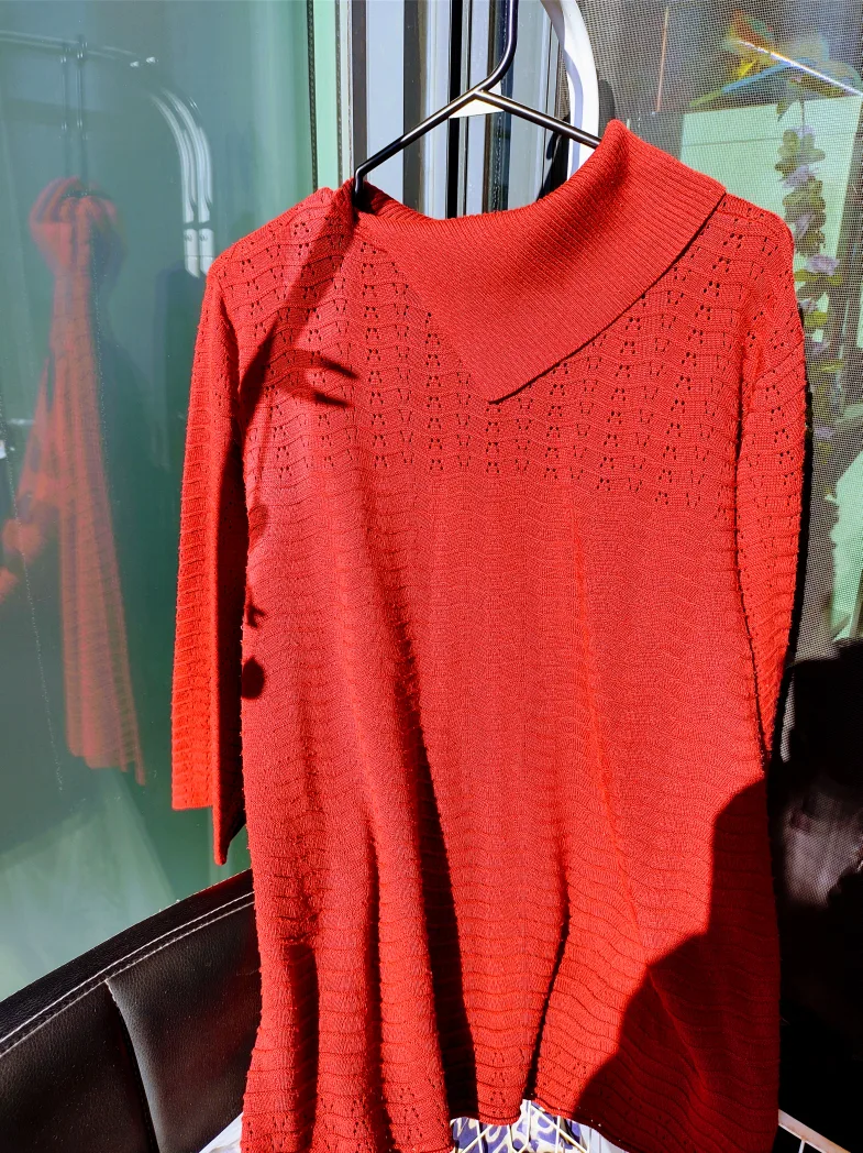Alfred Dunner Red Knit Sweater - Size 1X thumbnail