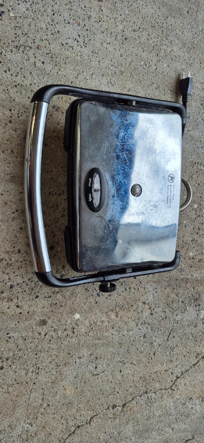 Panini Press Gourmet Sandwich Maker image indicator(2)