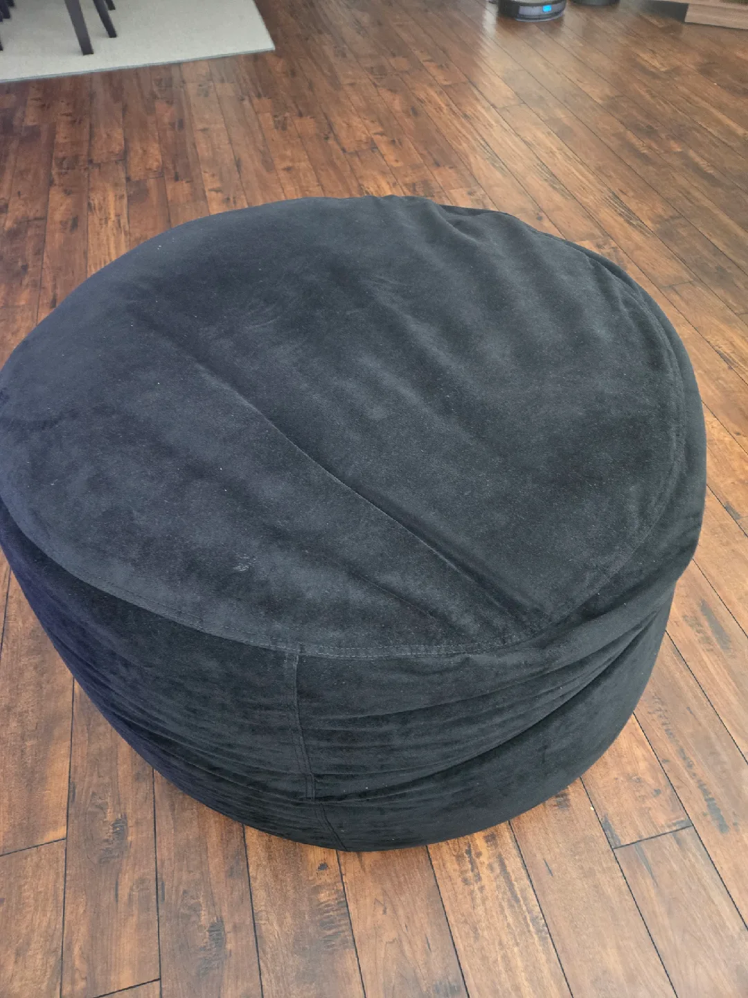 Black Velvet Round Bean bag image indicator(2)