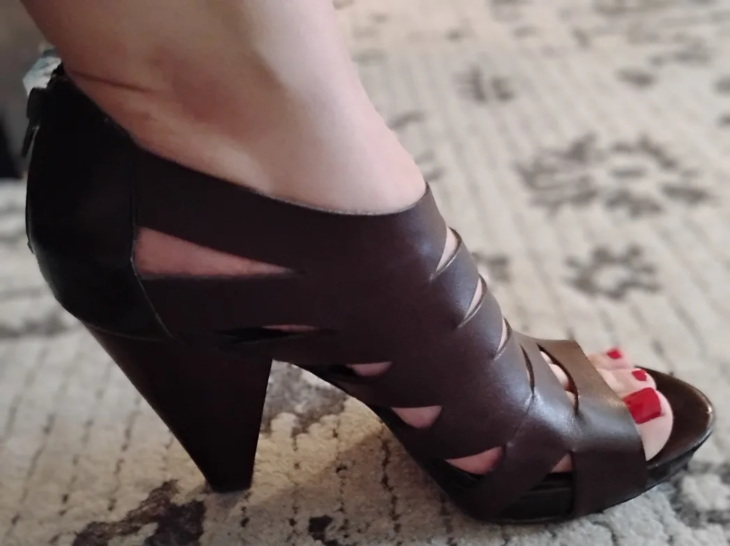 Franco Sarto Brown Leather Heels image indicator(2)