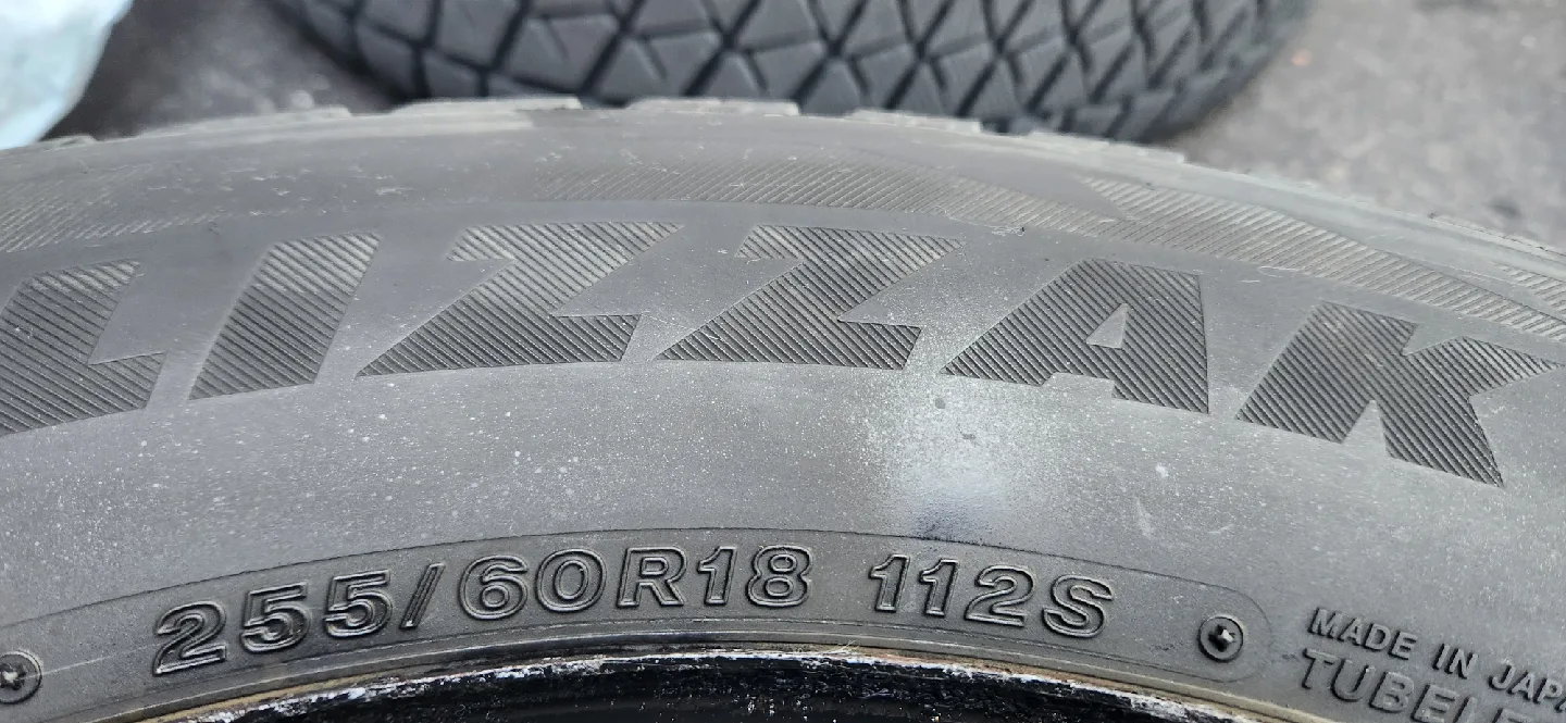 Winter Tires with rims image indicator(4)