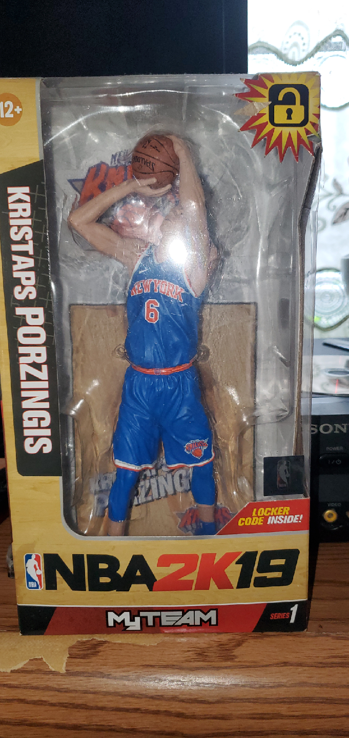 lNBA 2K19 Kristaps Porzingis Action Figure