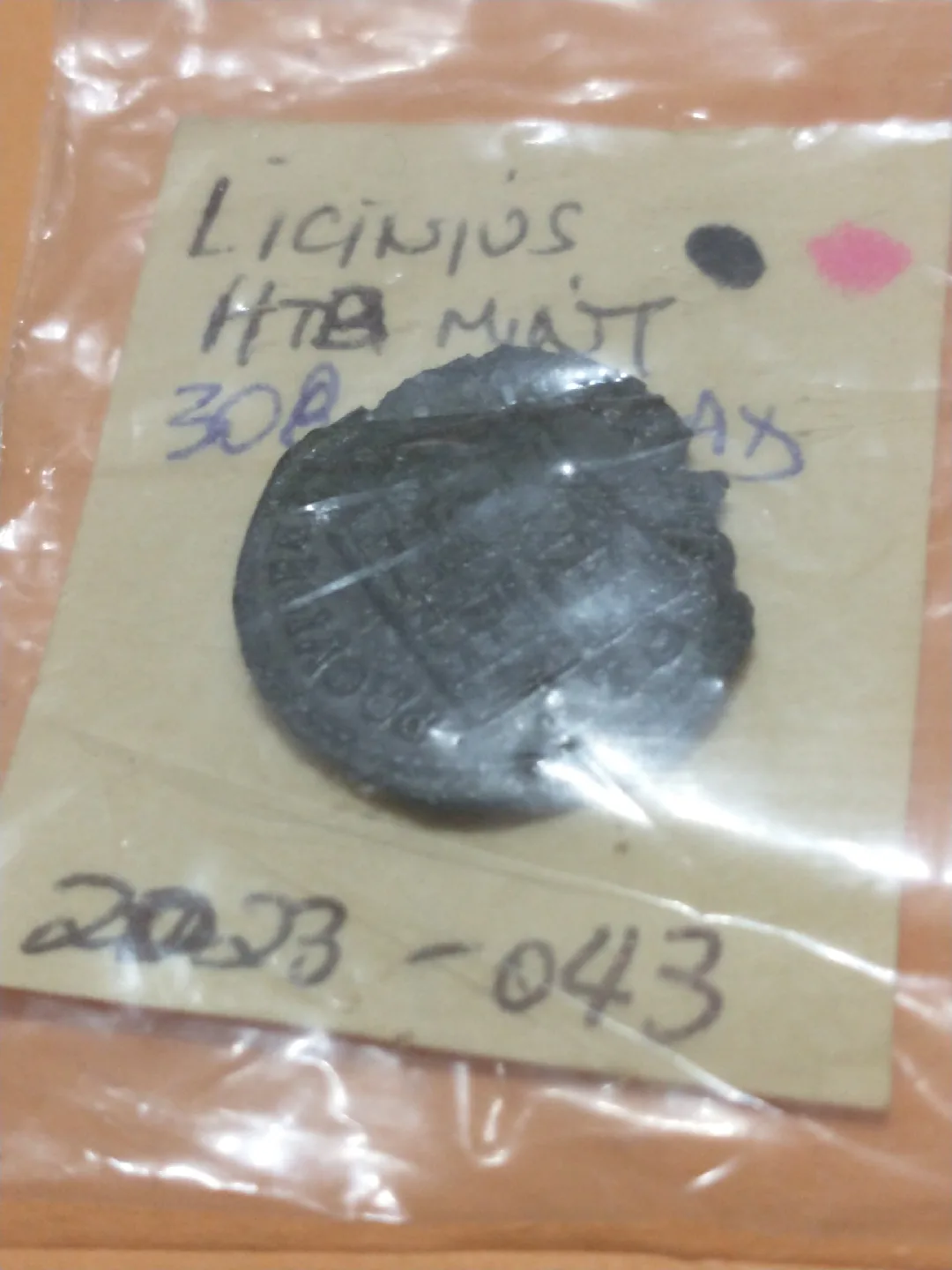 Beautiful 308-324 AD Emperor Licinius ancient Roman coin image indicator(5)