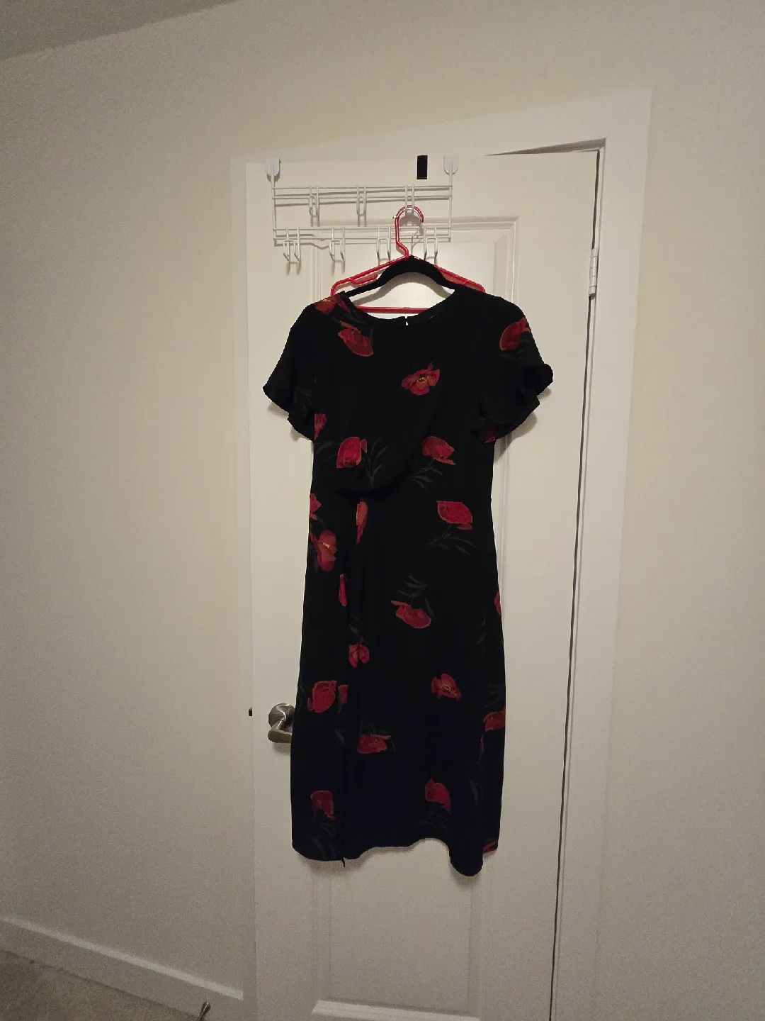 JustFab Black Floral Dress - Size M thumbnail