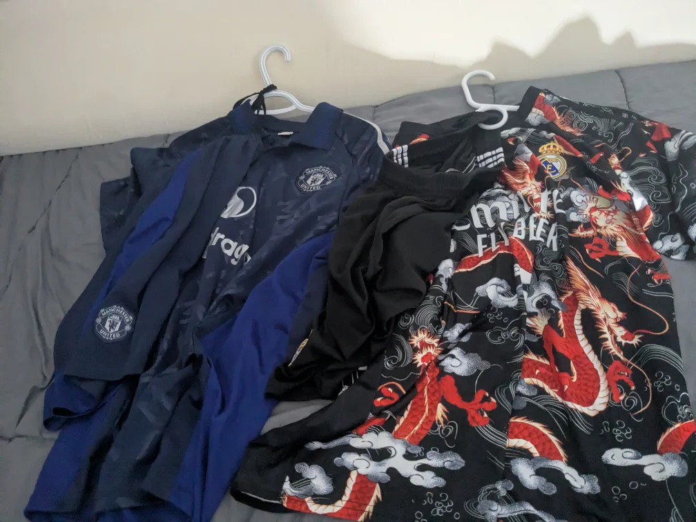 Manchester United  Away Jersey Mainoo #37 image indicator(5)