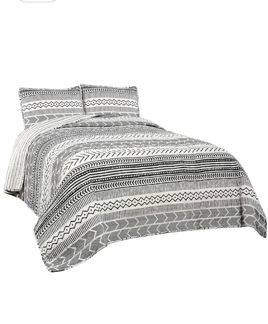 Lush Decor Quilt Bed Spread, King Size image indicator(2)