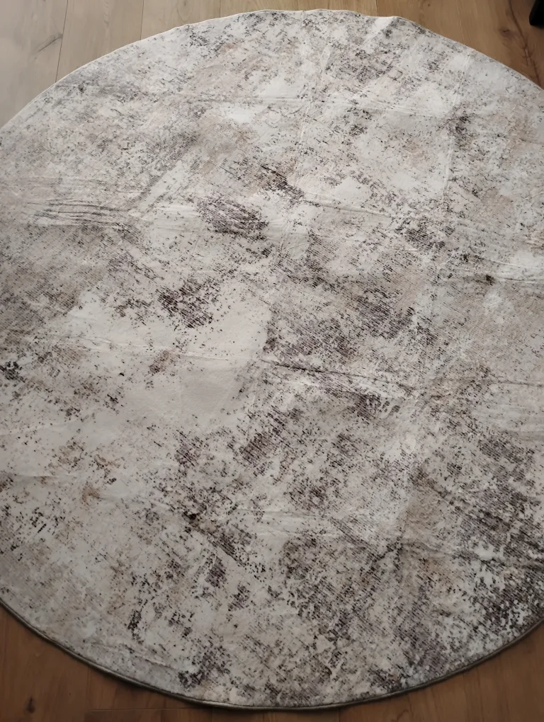 Indoor Area Rug - Polyester + Thermoplastic Rubber image indicator(3)