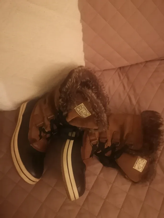 DLG Winter Boots image indicator(3)