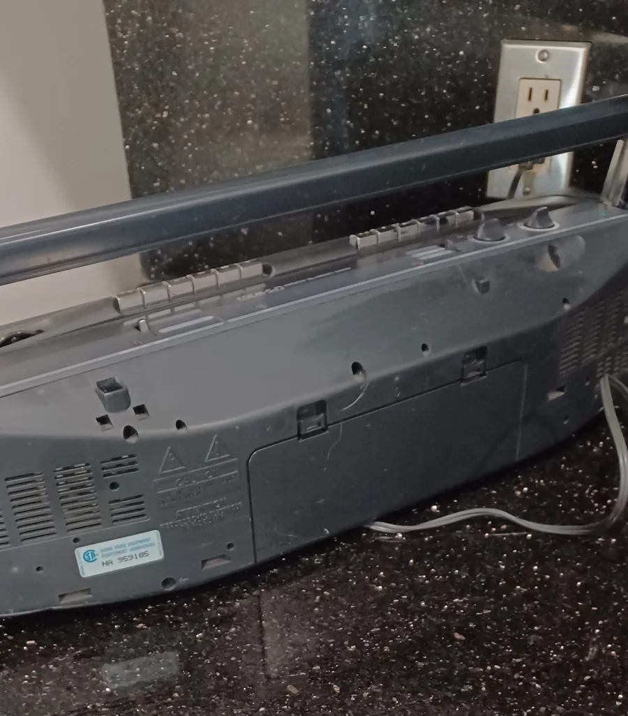 Sony CFS-W303 Boombox Radio Cassette Recorder image indicator(3)