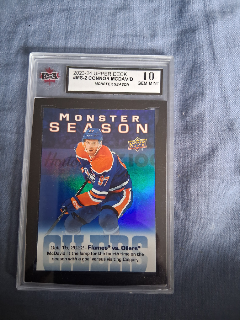 2023-24 Upper Deck Connor McDavid Monster Season Card