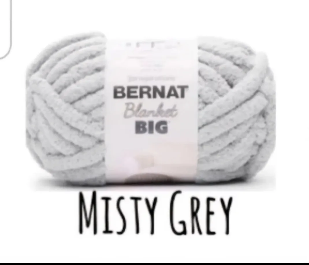 NEW! Retail $307 -XLarge Chenille Chunky Knit Blanket, Grey Blue image indicator(4)