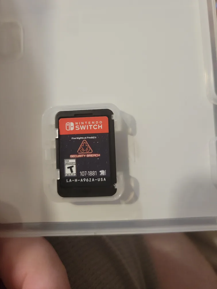 Five Nights at Freddy's: Security Breach - Nintendo Switch image indicator(2)