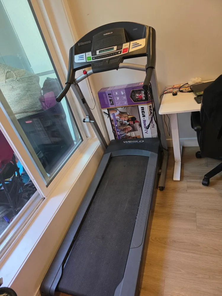 Weslo Cadence 52 Treadmill