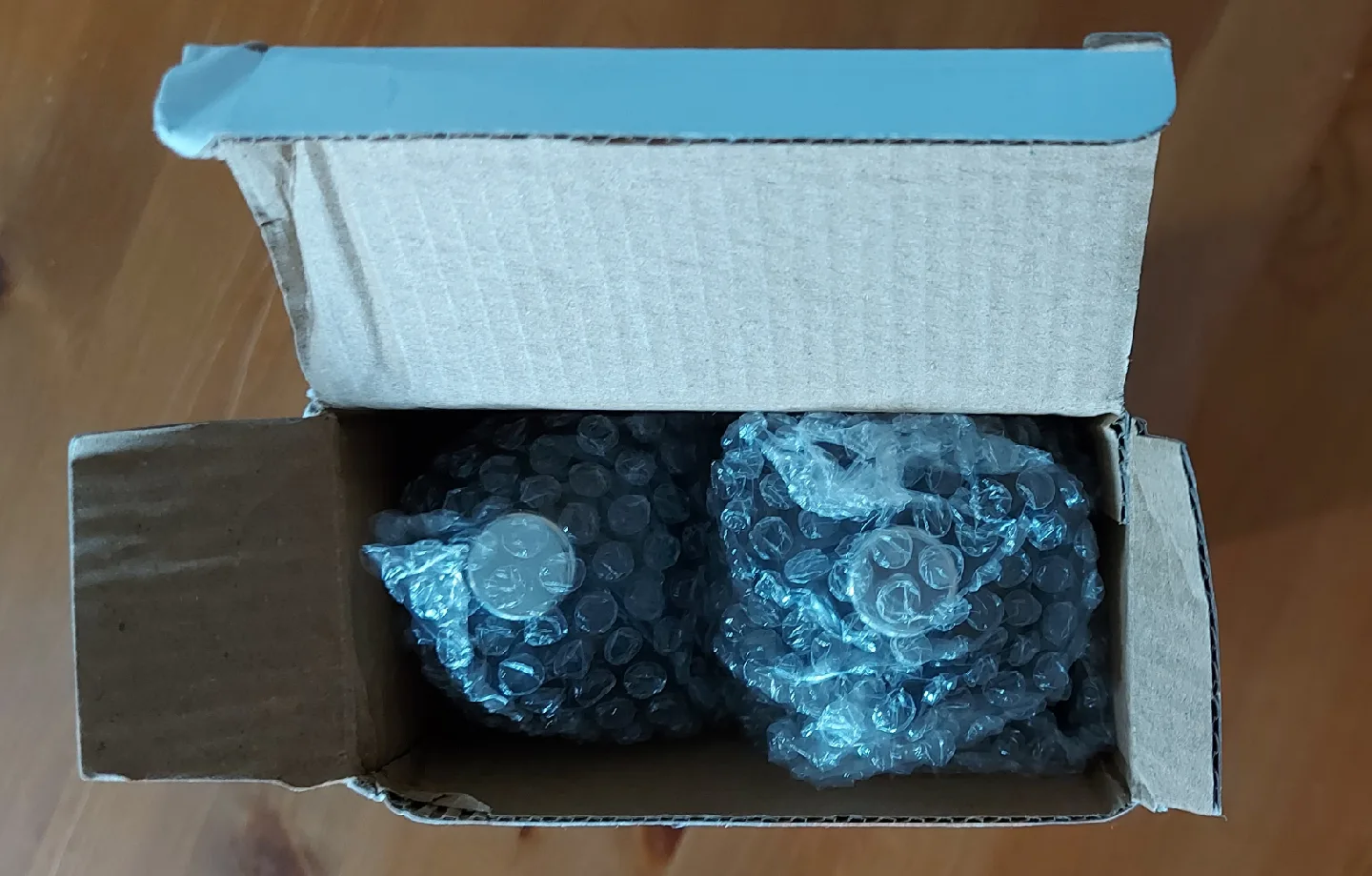 🆕Electric Salt and Pepper Grinder Set - Brand New in Box! image indicator(5)