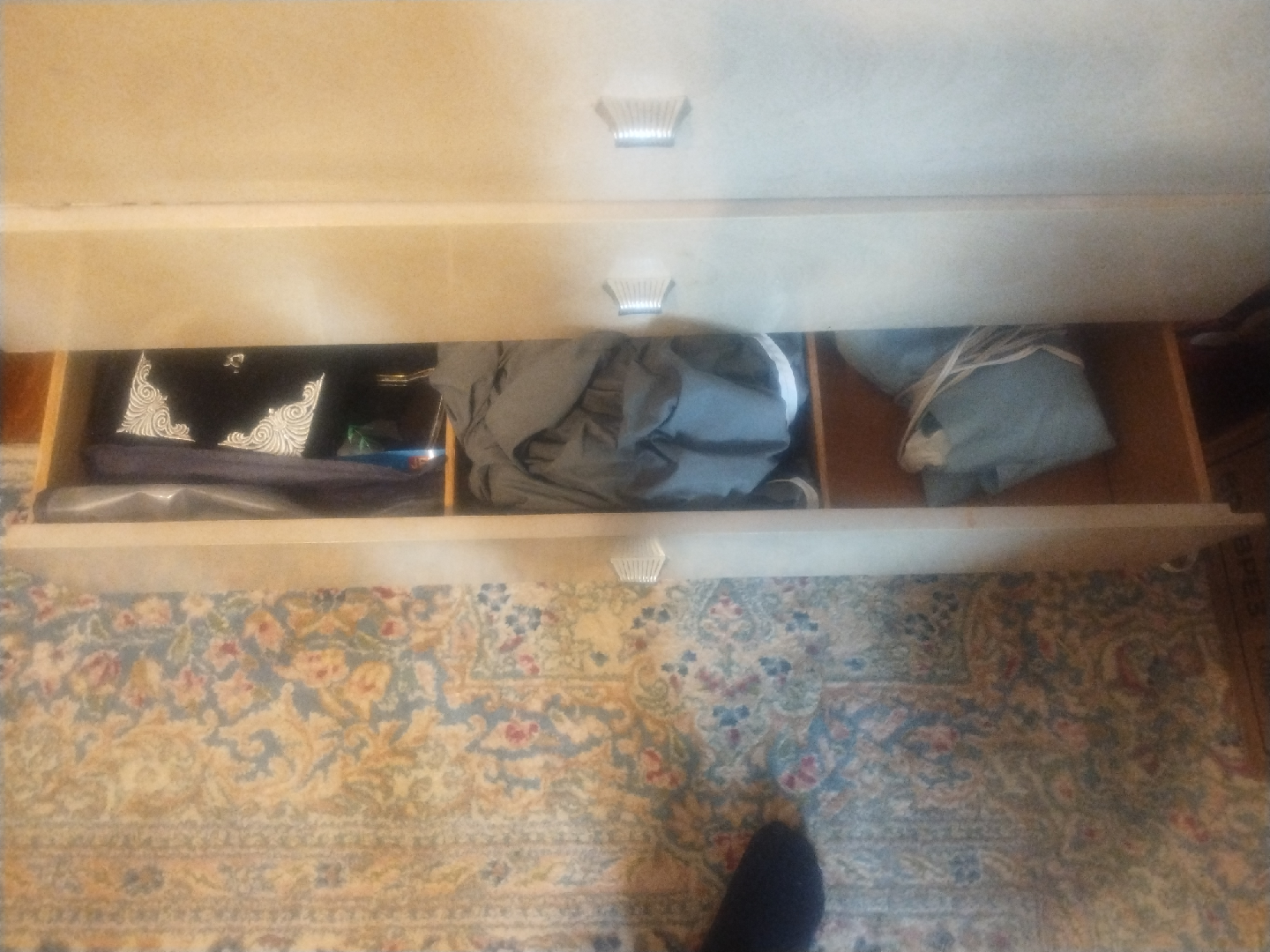 Dresser - photo 3
