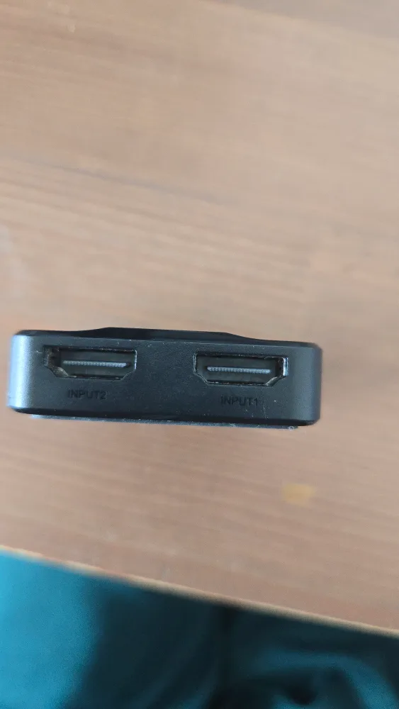 Ugreen 2-Port Bi-directional HDMI Switcher CM217 image indicator(4)