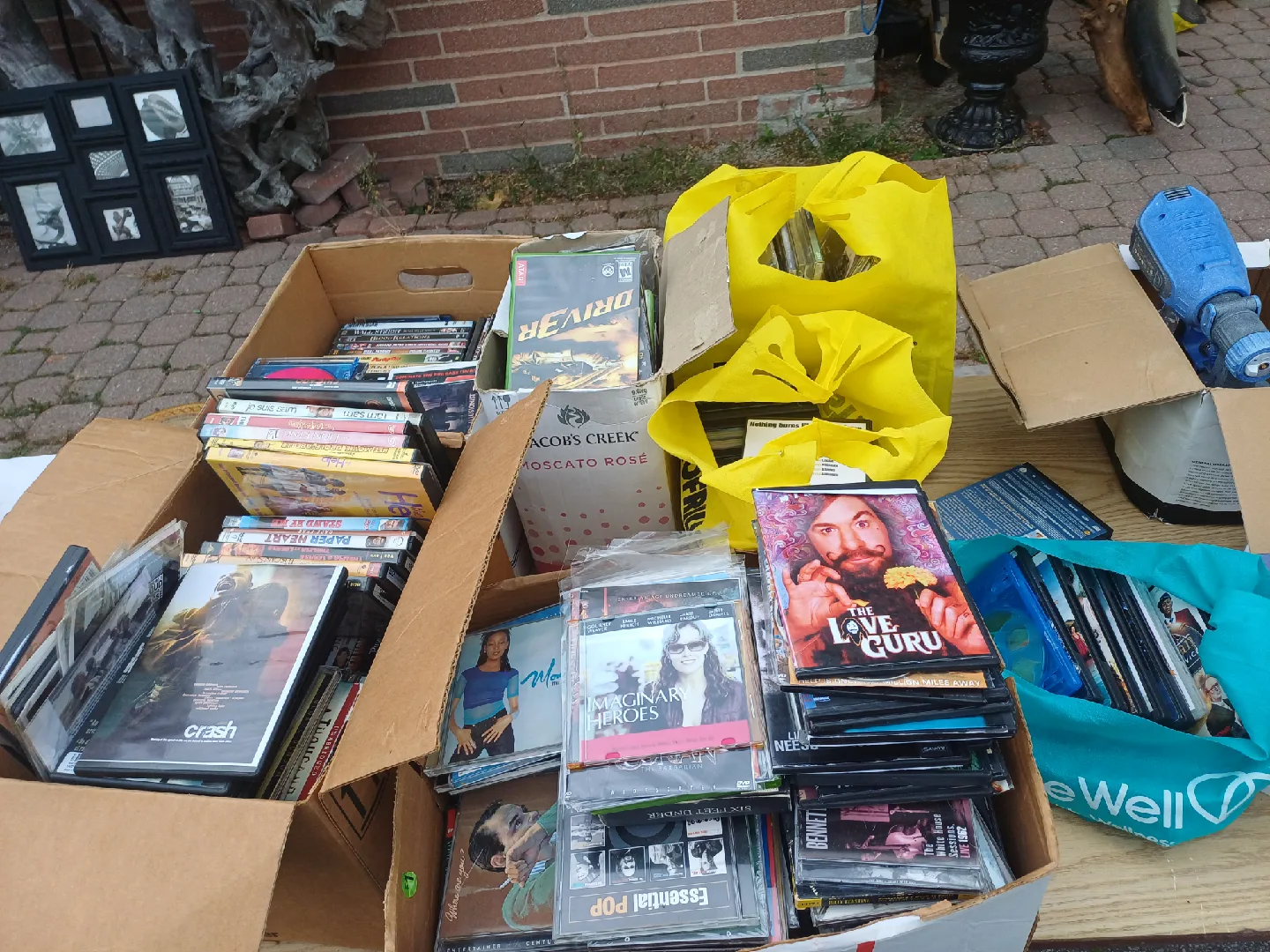 GARAGE SALE image indicator(4)