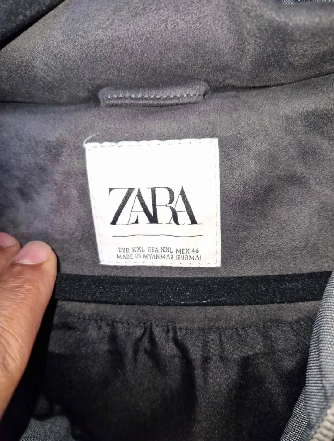 Zara XXL Grey Puffer Jacket with Faux Fur Hood image indicator(2)