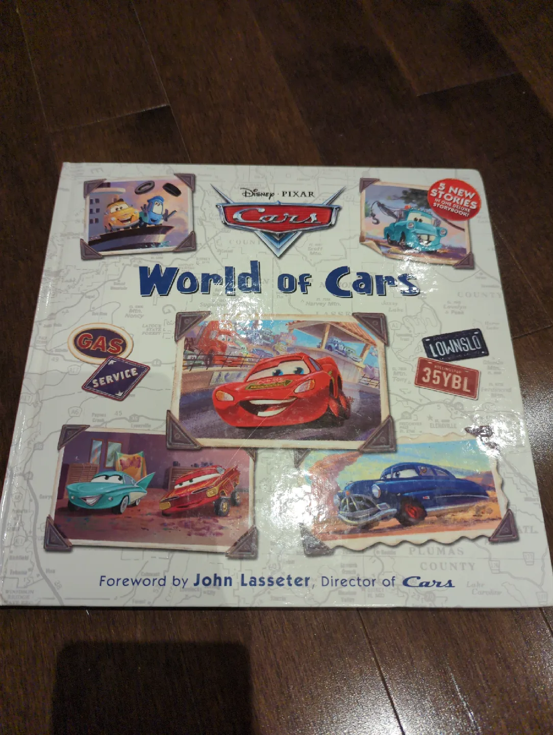 🥕Disney Pixar Cars World of Cars Book thumbnail
