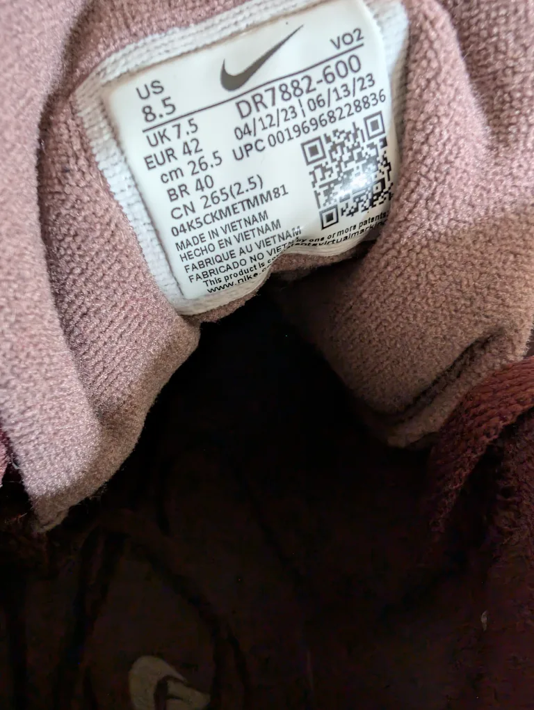 Nike Air Force 1 High Winter US 8.5 image indicator(3)