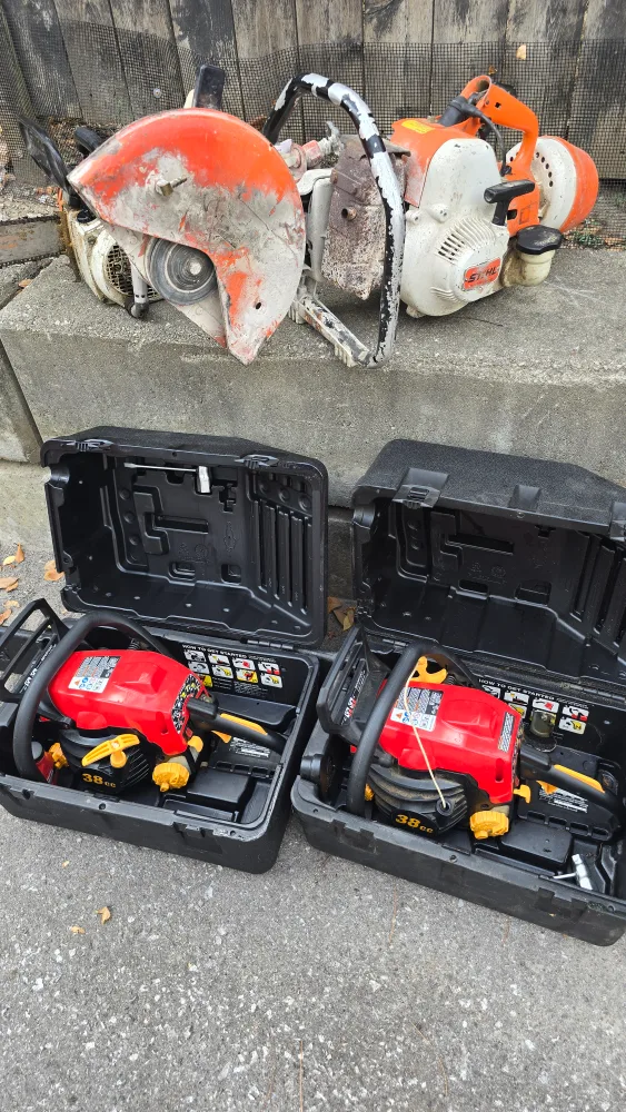 Chainsaws and Concrete Saw - For Parts or Repair image indicator(3)