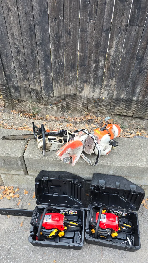 Chainsaws and Concrete Saw - For Parts or Repair image indicator(5)