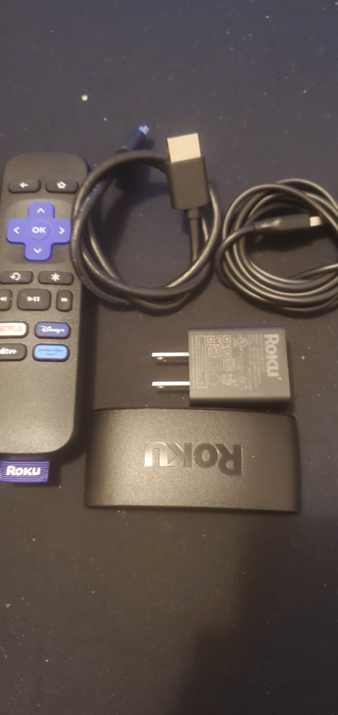 Roku Express 4K Streaming Device - Like New! - photo 3