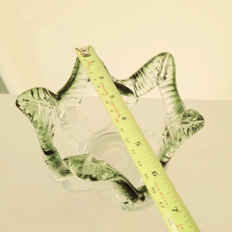 Glass Green Candle Holder image indicator(8)