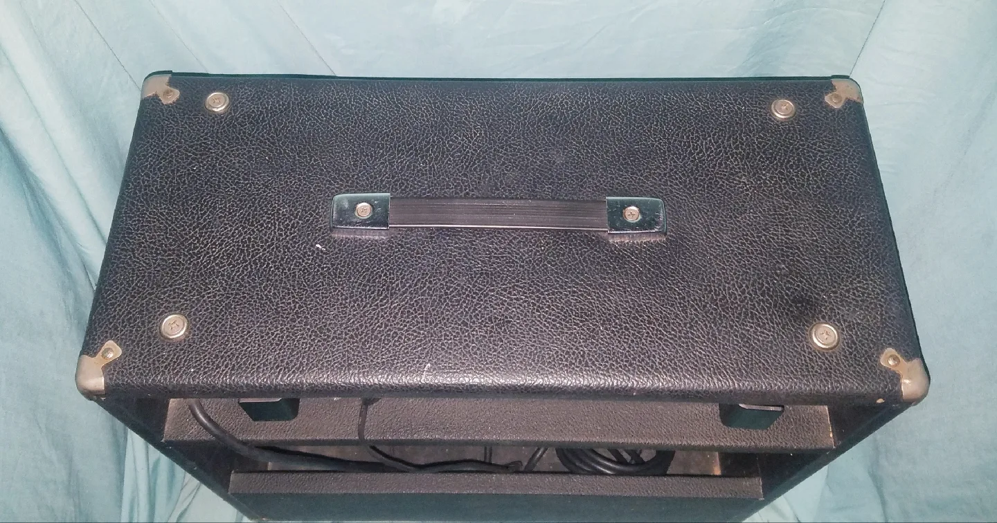 Vintage 1970's Acoustic Control Model 114 Guitar Amplifier image indicator(6)