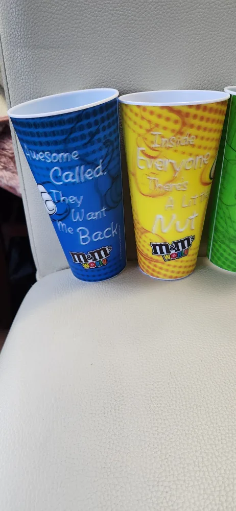 M&M's World Plastic Cups - Set of 4 image indicator(3)