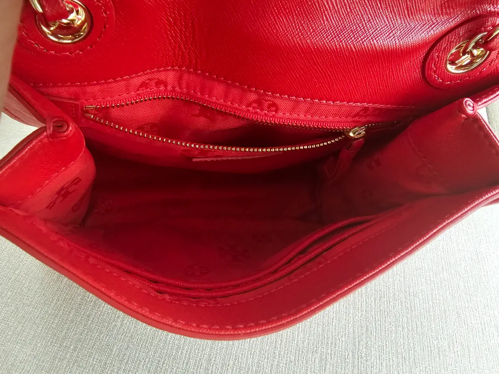 Authentic Tory Burch Red Leather Crossbody Bag image indicator(5)