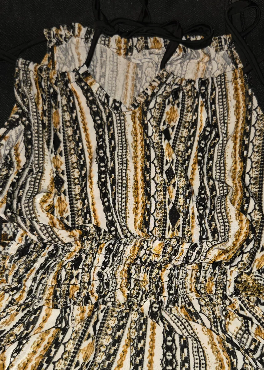 Romper one size image indicator(3)