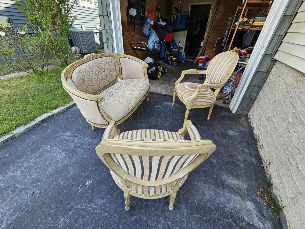 Vintage Loveseat & 2 Chairs - Beige/Gold - photo 3