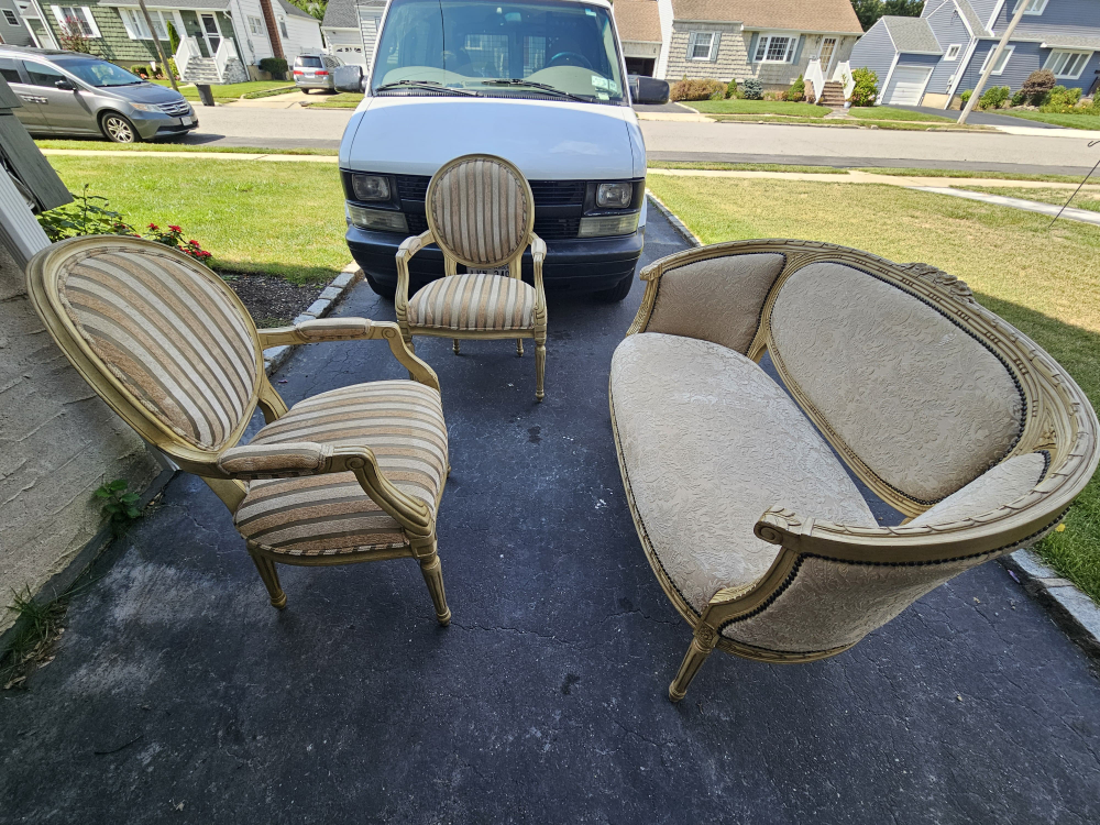 Vintage Loveseat & 2 Chairs - Beige/Gold - photo 4