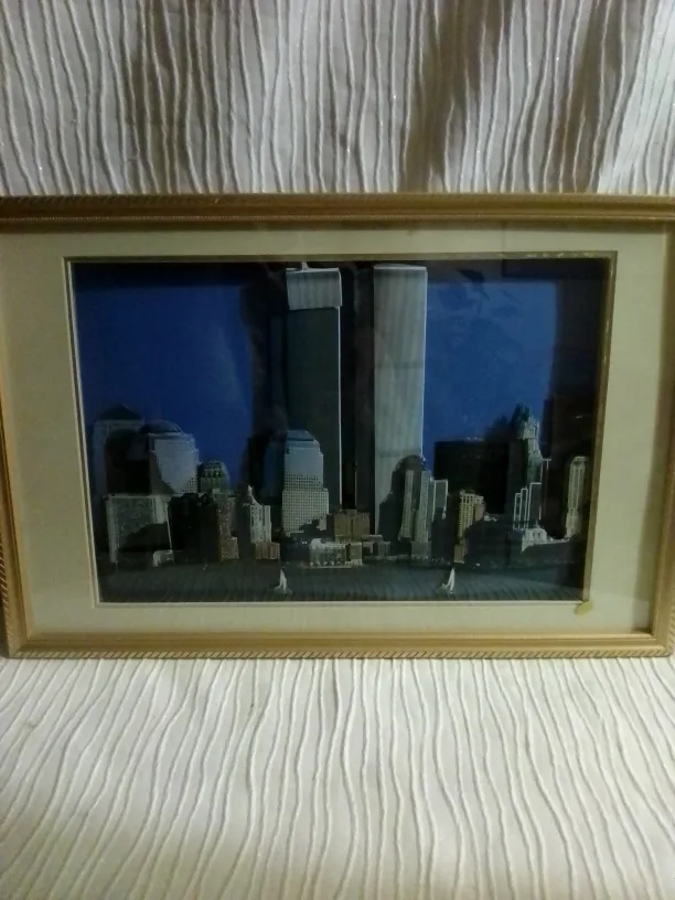 Rendition of New York city's twin towers thumbnail