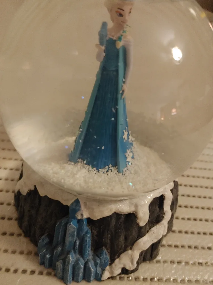 Disney Frozen Elsa Snow Globe thumbnail