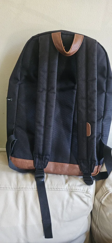 Herschel Supply Co. Black Backpack image indicator(2)