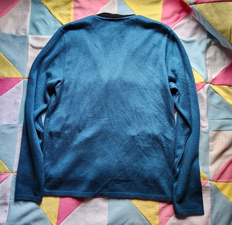 Vintage blue and black cardigan image indicator(2)