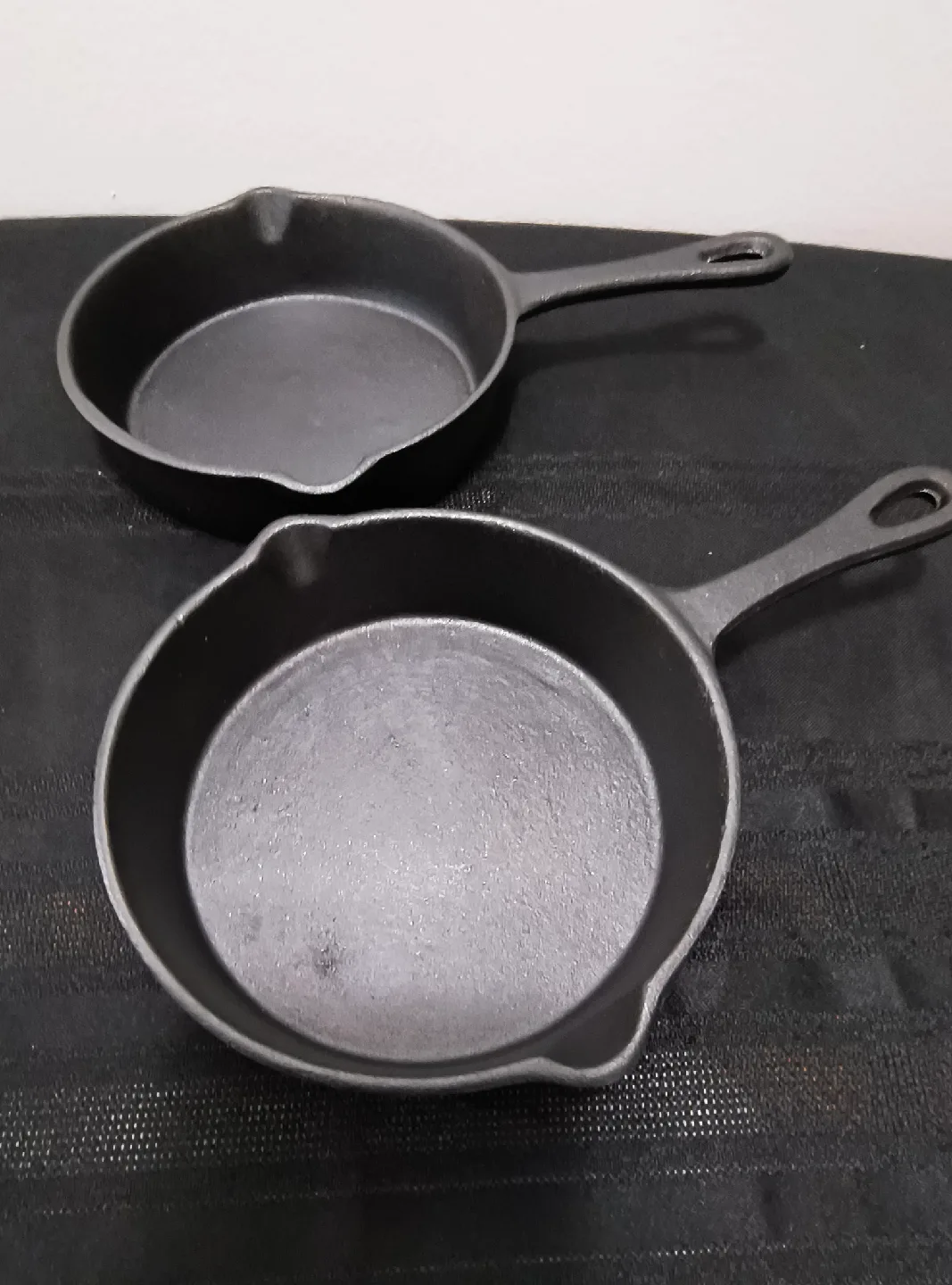 Cast Iron Skillet Set of 2 - 6 Inch thumbnail