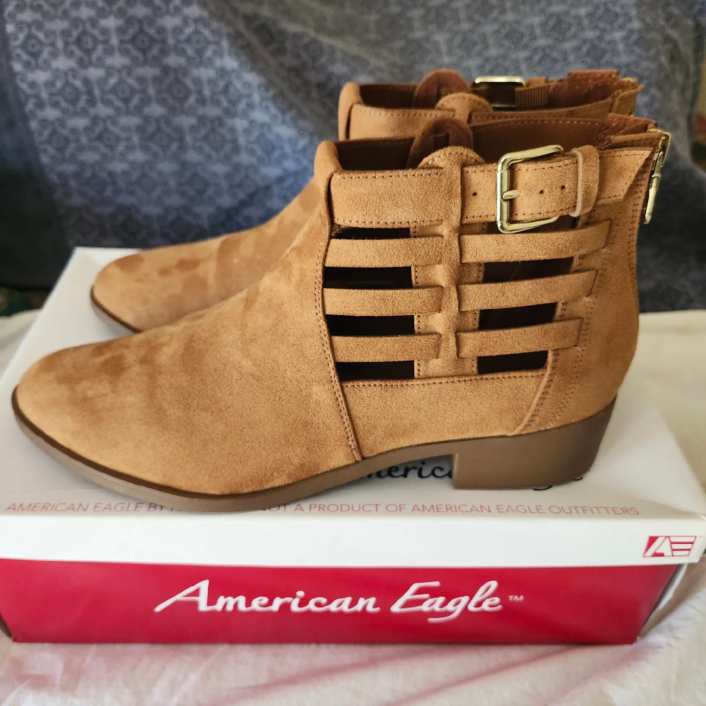 American Eagle Brown Ankle Boots - Size 9.5 thumbnail