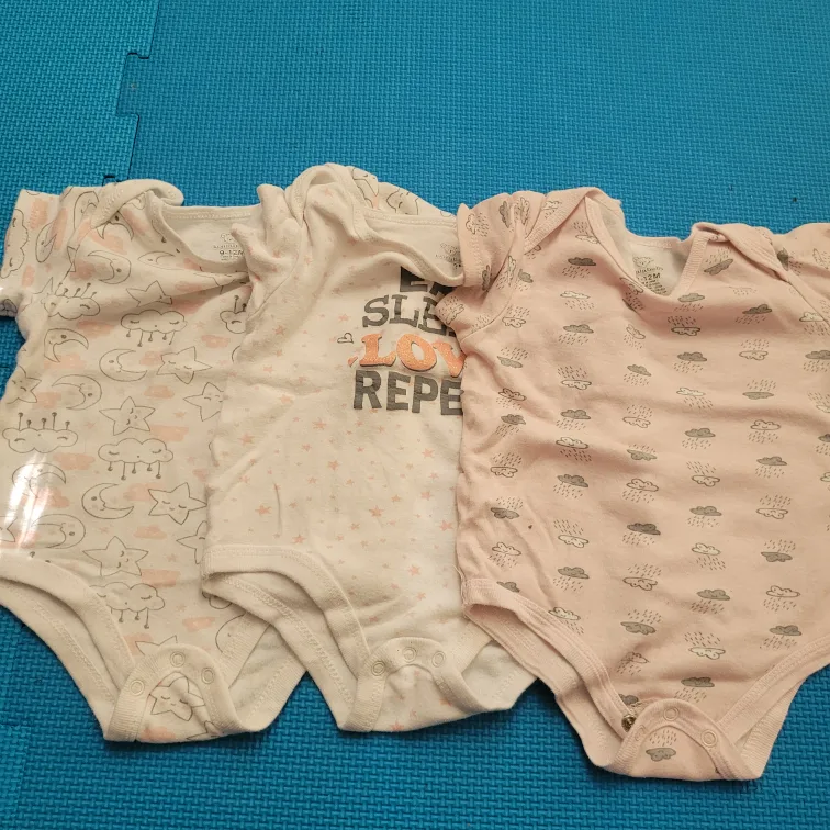Bodysuits 6-12m image indicator(7)