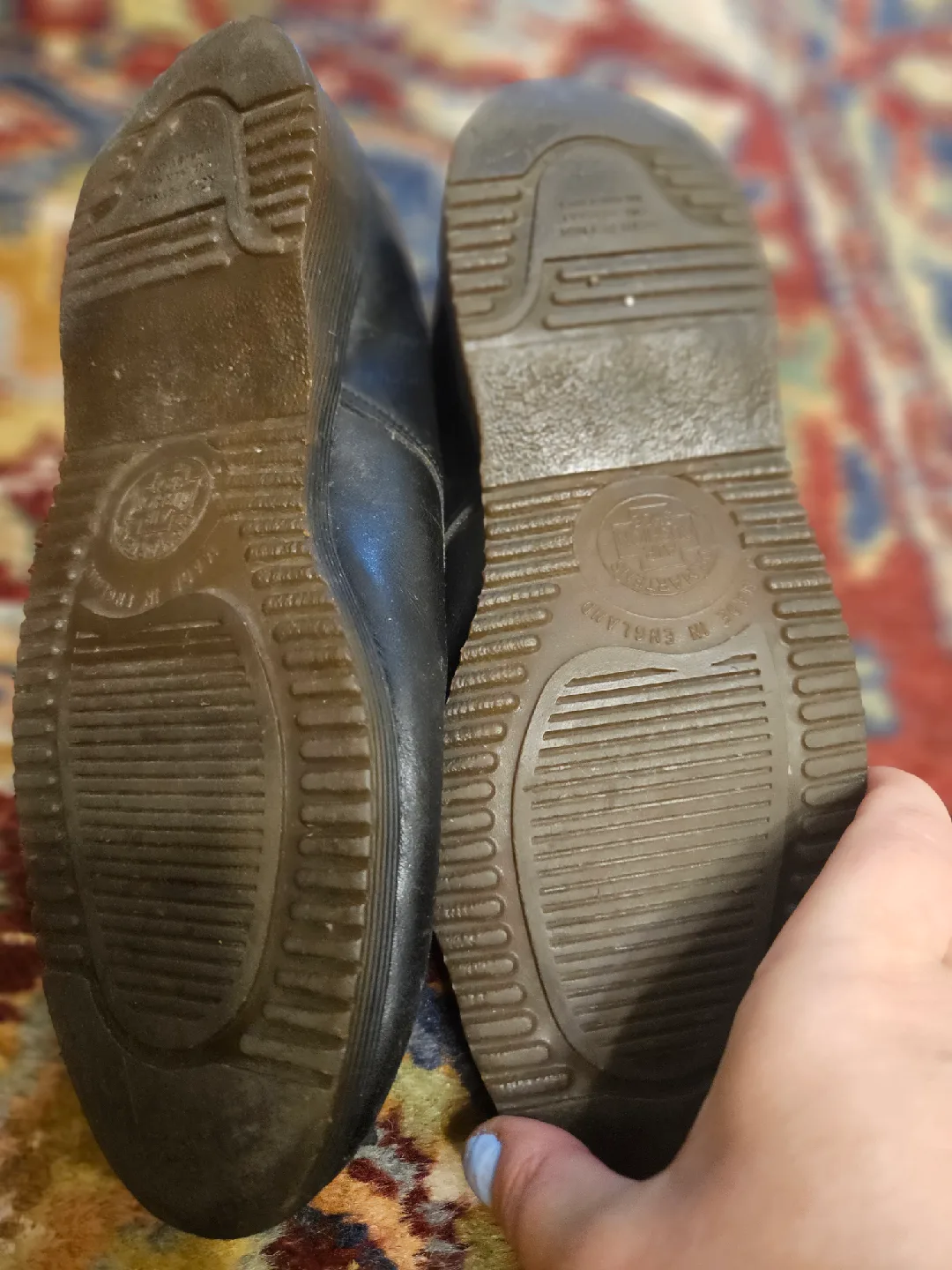 Dr Martens image indicator(4)