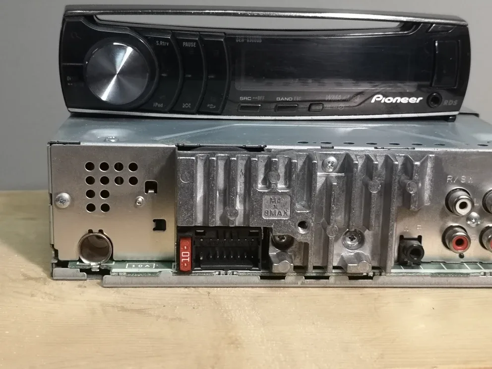 🎶 USB Car Stereo Deck ~ Pioneer DEH-6300UB image indicator(5)