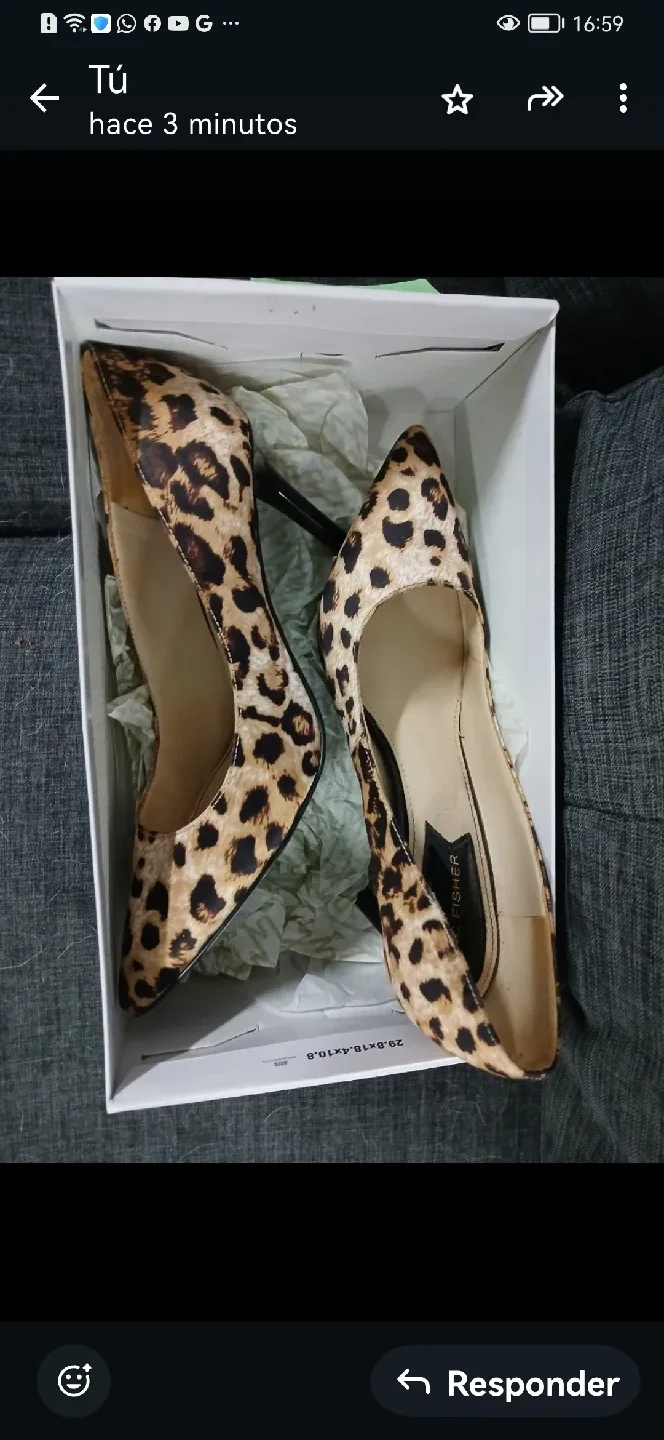 Assorted Women's Heels and Boots thumbnail
