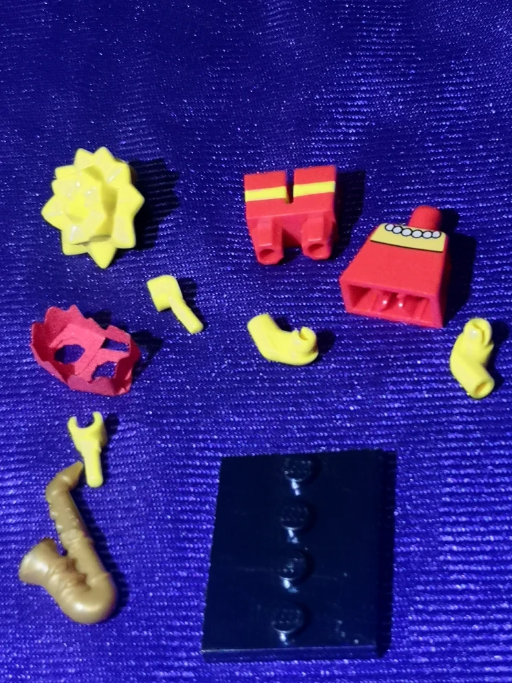 🥕 Lego Lisa Simpson ~ 10 pieces ~ 2014 - photo 3