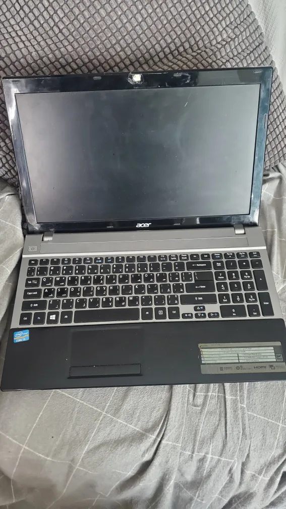 Acer Aspire V3-571G Laptop thumbnail