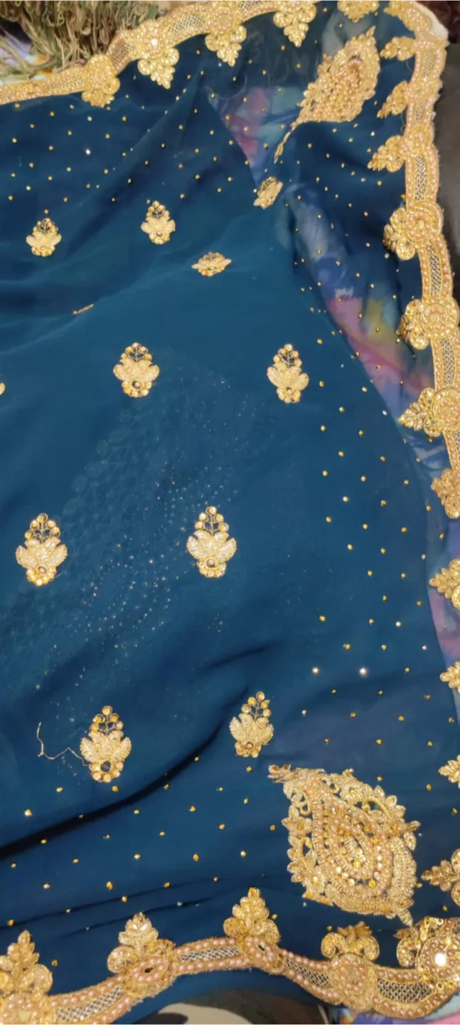 Teal & Gold Sari image indicator(2)