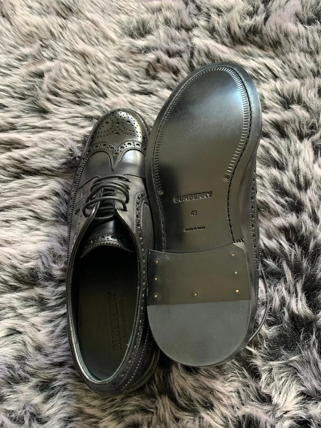 Burberry Black Leather Wingtip Dress Shoes - Size 43 image indicator(3)