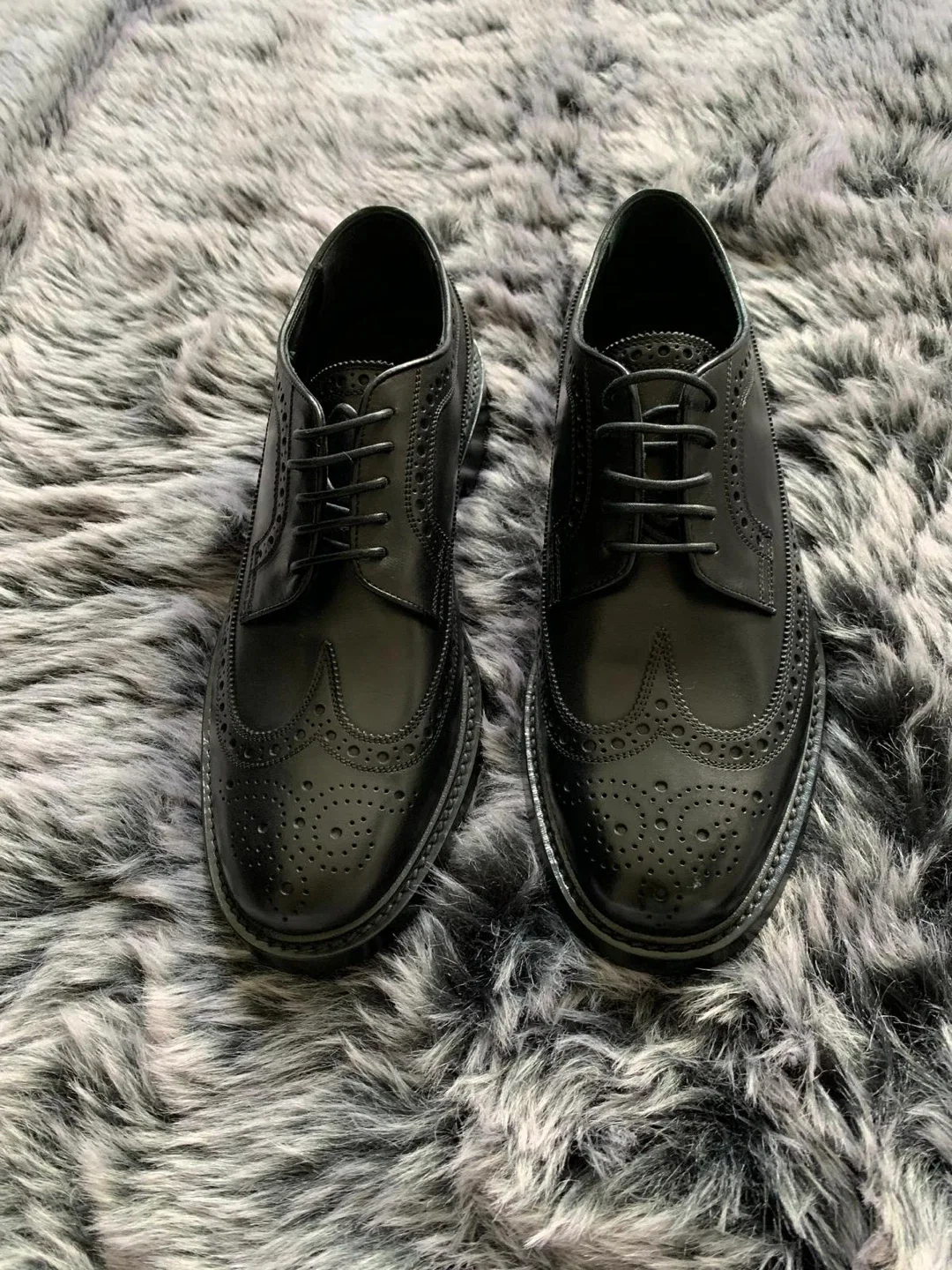 Burberry Black Leather Wingtip Dress Shoes - Size 43 thumbnail